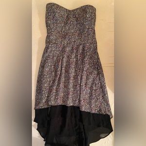 BCBGeneration knee-length hi-low dress | Medium | w/mesh under layer